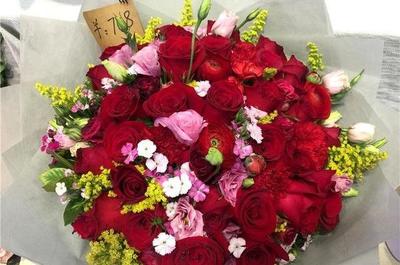 情人節(jié)花卉市場(chǎng)觀察 昔日“天價(jià)玫瑰”遇冷，禮品花卉消費(fèi)回歸理性